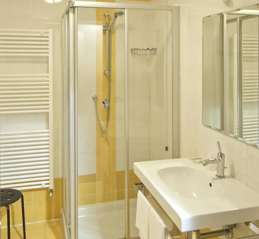 Hotel Leon Bianco Adria 3*,