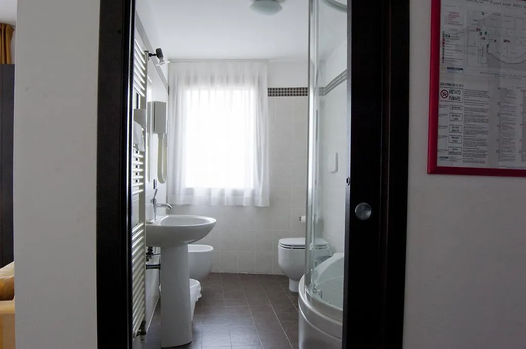 Hotel Leon Bianco Adria