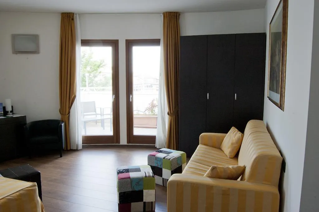 Hotel Leon Bianco Адриа Италия